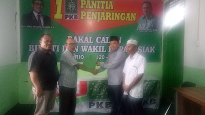 Ikut Meramaikan Pilkada Siak 2020, Mantan Ketua KPUD Husni Merza Mendaftar ke PKB